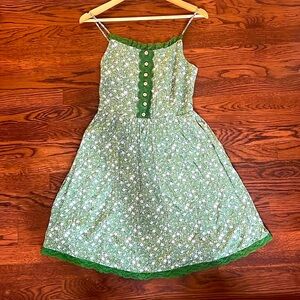 Listicle strappy back floral dress